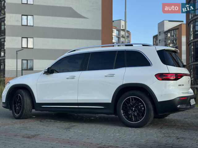 Белый Мерседес EQB, объемом двигателя 0 л и пробегом 5 тыс. км за 34800 $, фото 9 на Automoto.ua