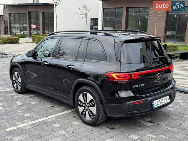 Черный Мерседес EQB, объемом двигателя 0 л и пробегом 69 тыс. км за 29999 $, фото 11 на Automoto.ua