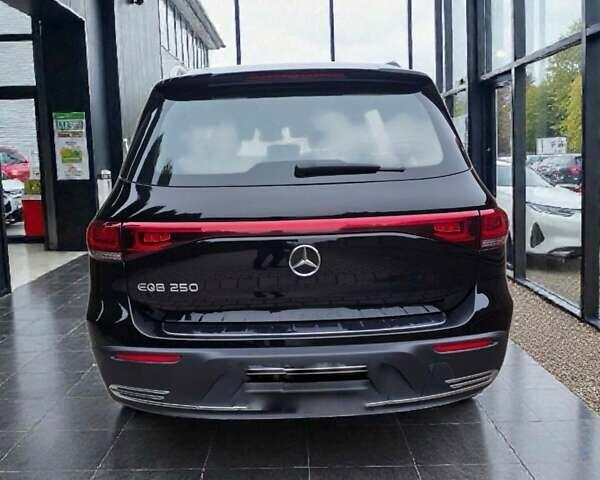 Черный Мерседес EQB, объемом двигателя 0 л и пробегом 71 тыс. км за 27777 $, фото 2 на Automoto.ua