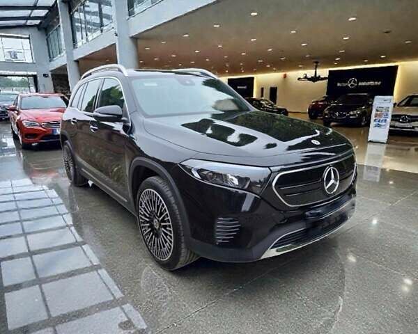 Черный Мерседес EQB, объемом двигателя 0 л и пробегом 71 тыс. км за 27777 $, фото 8 на Automoto.ua