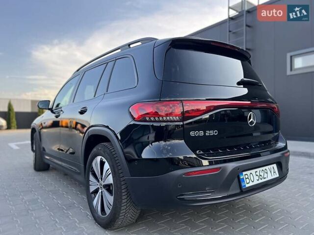 Черный Мерседес EQB, объемом двигателя 0 л и пробегом 29 тыс. км за 34500 $, фото 25 на Automoto.ua