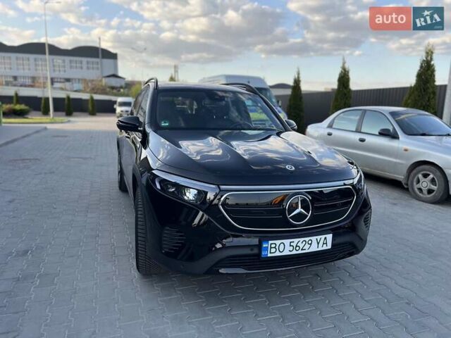 Черный Мерседес EQB, объемом двигателя 0 л и пробегом 29 тыс. км за 34500 $, фото 2 на Automoto.ua