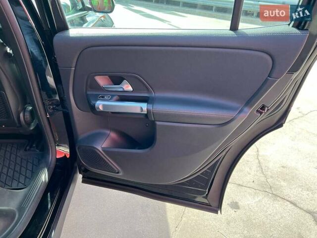 Черный Мерседес EQB, объемом двигателя 0 л и пробегом 70 тыс. км за 32000 $, фото 19 на Automoto.ua