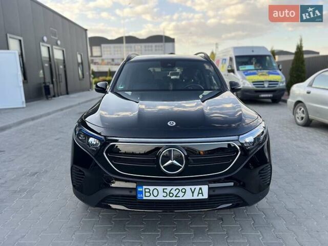 Черный Мерседес EQB, объемом двигателя 0 л и пробегом 29 тыс. км за 34500 $, фото 3 на Automoto.ua