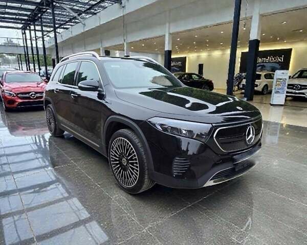 Черный Мерседес EQB, объемом двигателя 0 л и пробегом 71 тыс. км за 27777 $, фото 3 на Automoto.ua