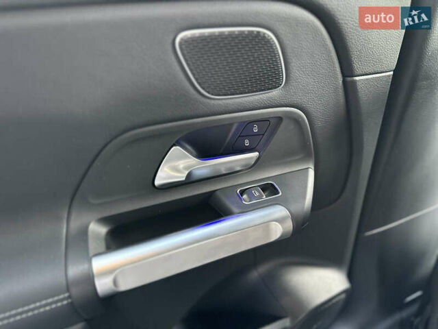 Мерседес EQB 2022 у Івано-Франківську на Automoto.ua Чорний Мерседес EQB, об'ємом двигуна 0 л та пробігом 5 тис. км за 34999 $, фото 12 на Automoto.ua