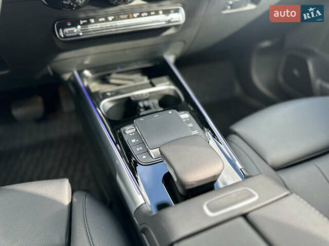 Мерседес EQB 2022 у Івано-Франківську на Automoto.ua Чорний Мерседес EQB, об'ємом двигуна 0 л та пробігом 5 тис. км за 34999 $, фото 13 на Automoto.ua