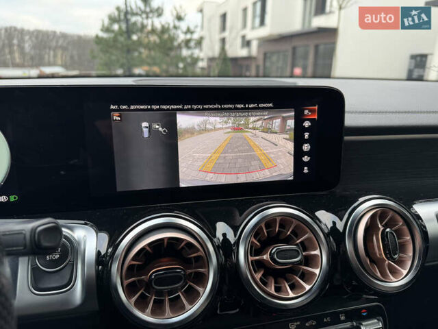 Черный Мерседес EQB, объемом двигателя 0 л и пробегом 69 тыс. км за 29999 $, фото 36 на Automoto.ua