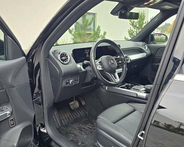 Черный Мерседес EQB, объемом двигателя 0 л и пробегом 14 тыс. км за 35500 $, фото 21 на Automoto.ua