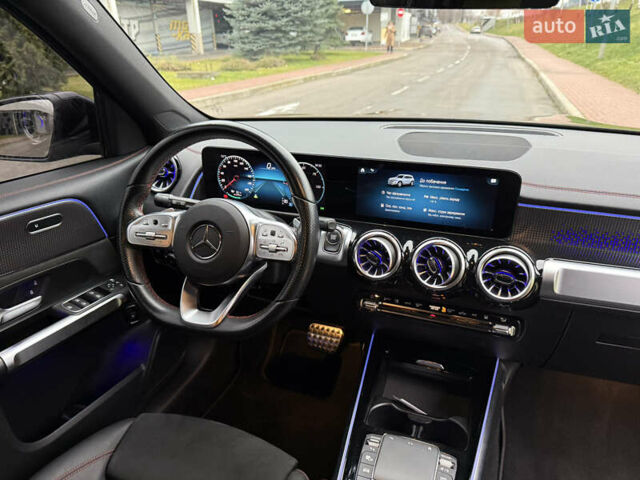 Черный Мерседес EQB, объемом двигателя 0 л и пробегом 53 тыс. км за 33900 $, фото 27 на Automoto.ua