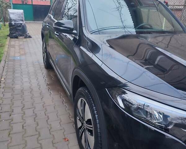 Черный Мерседес EQB, объемом двигателя 0 л и пробегом 14 тыс. км за 37000 $, фото 4 на Automoto.ua