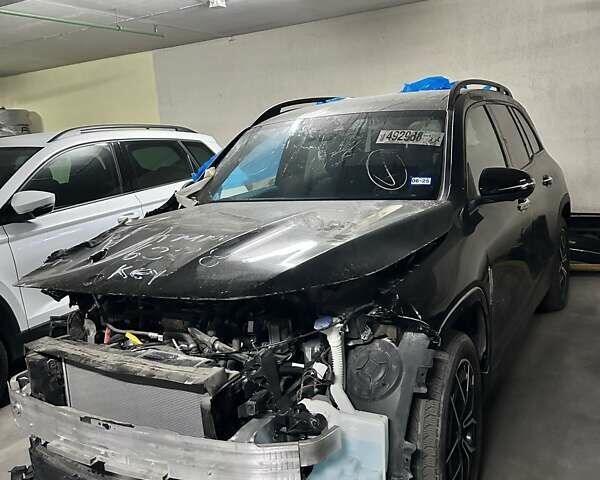 Черный Мерседес EQB, объемом двигателя 0 л и пробегом 9 тыс. км за 26000 $, фото 3 на Automoto.ua