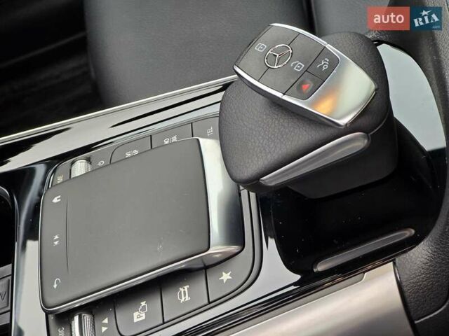 Черный Мерседес EQB, объемом двигателя 0 л и пробегом 14 тыс. км за 35500 $, фото 42 на Automoto.ua