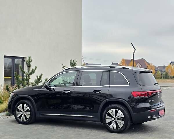 Черный Мерседес EQB, объемом двигателя 0 л и пробегом 14 тыс. км за 35500 $, фото 11 на Automoto.ua