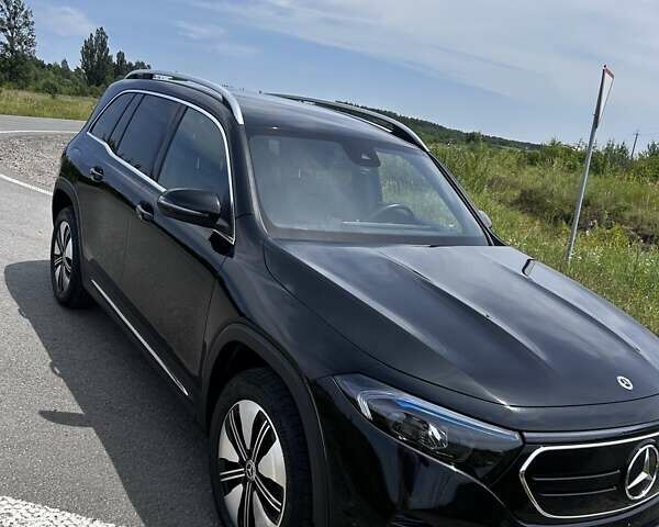 Черный Мерседес EQB, объемом двигателя 0 л и пробегом 8 тыс. км за 37500 $, фото 1 на Automoto.ua