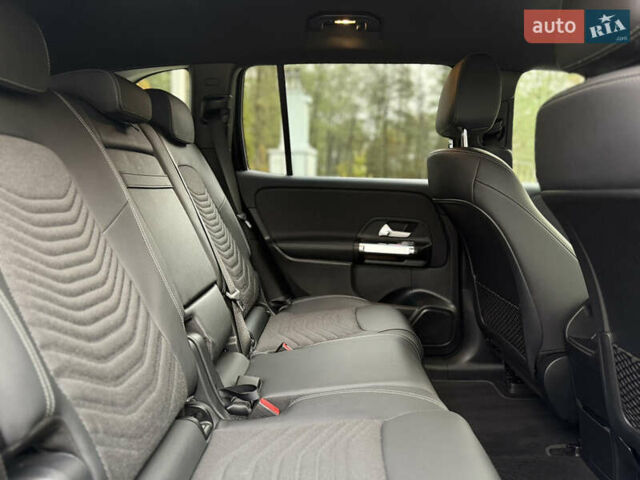 Мерседес EQB 2024 у Ковель на Automoto.ua Чорний Мерседес EQB, об'ємом двигуна 0 л та пробігом 62 тис. км за 34580 $, фото 55 на Automoto.ua