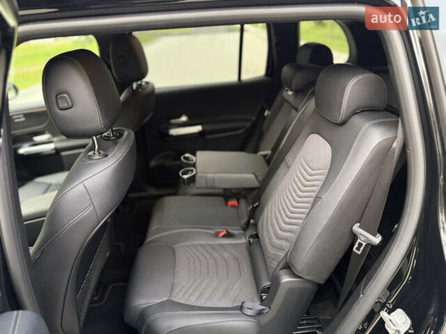 Мерседес EQB 2024 у Ковель на Automoto.ua Чорний Мерседес EQB, об'ємом двигуна 0 л та пробігом 62 тис. км за 34580 $, фото 61 на Automoto.ua