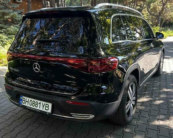Черный Мерседес EQB, объемом двигателя 0 л и пробегом 6 тыс. км за 31900 $, фото 1 на Automoto.ua