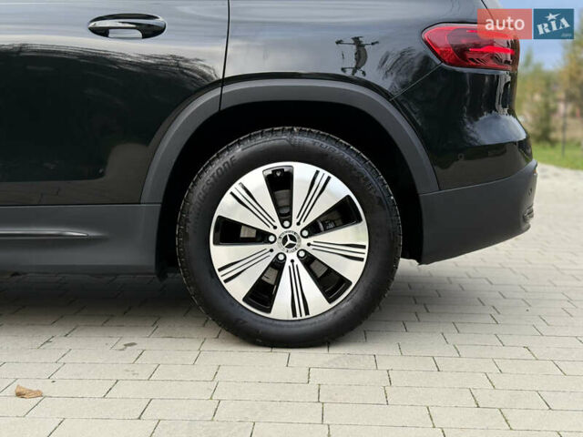 Мерседес EQB 2024 у Ковель на Automoto.ua Чорний Мерседес EQB, об'ємом двигуна 0 л та пробігом 62 тис. км за 34580 $, фото 86 на Automoto.ua