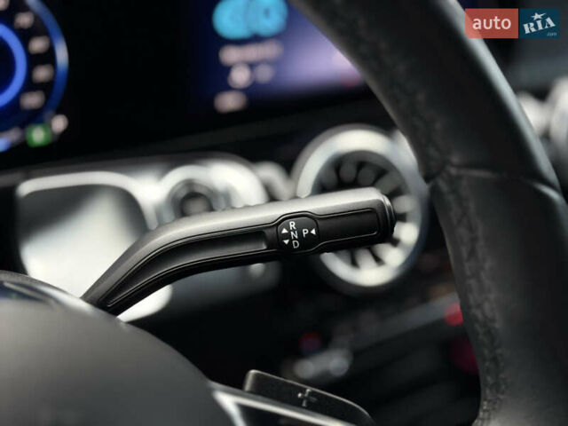 Мерседес EQB 2024 у Ковель на Automoto.ua Чорний Мерседес EQB, об'ємом двигуна 0 л та пробігом 62 тис. км за 34580 $, фото 105 на Automoto.ua