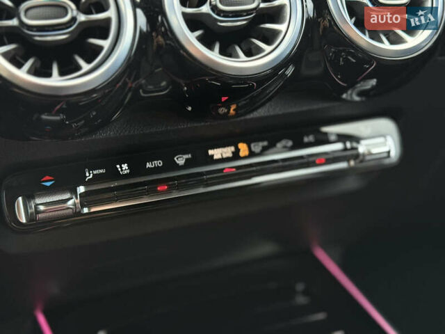 Мерседес EQB 2024 у Ковель на Automoto.ua Чорний Мерседес EQB, об'ємом двигуна 0 л та пробігом 62 тис. км за 34580 $, фото 90 на Automoto.ua