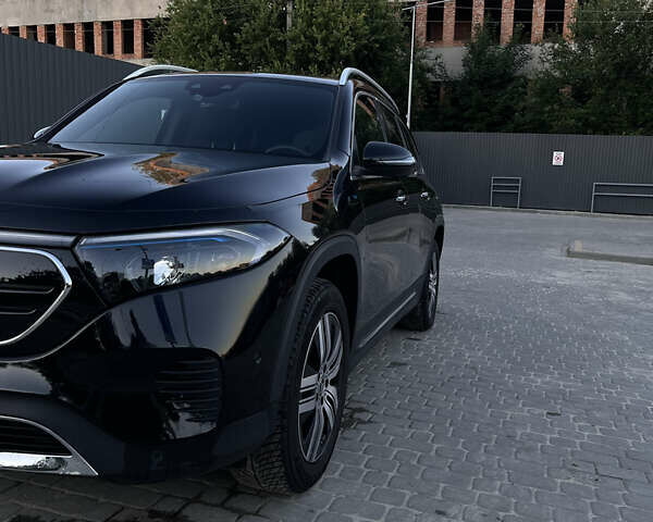 Мерседес EQB, об'ємом двигуна 0 л та пробігом 32 тис. км за 32000 $, фото 2 на Automoto.ua