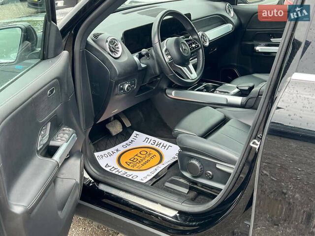 Мерседес EQB, объемом двигателя 0 л и пробегом 33 тыс. км за 26900 $, фото 5 на Automoto.ua