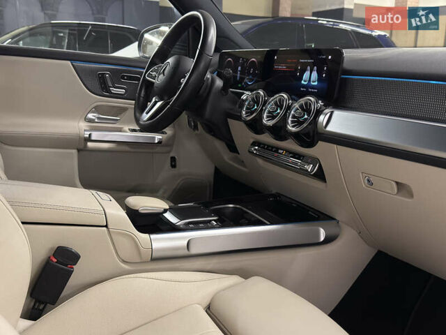 Мерседес EQB, объемом двигателя 0 л и пробегом 108 тыс. км за 31499 $, фото 24 на Automoto.ua