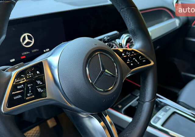 Мерседес EQB, объемом двигателя 0 л и пробегом 11 тыс. км за 33999 $, фото 35 на Automoto.ua