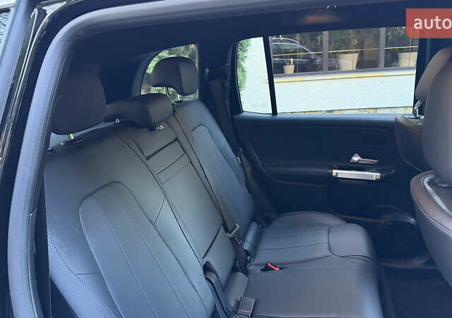 Мерседес EQB, объемом двигателя 0 л и пробегом 11 тыс. км за 33999 $, фото 13 на Automoto.ua