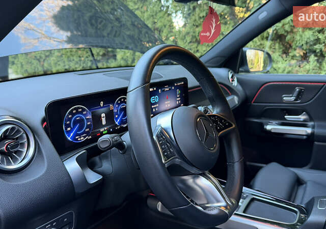 Мерседес EQB, объемом двигателя 0 л и пробегом 11 тыс. км за 33999 $, фото 27 на Automoto.ua