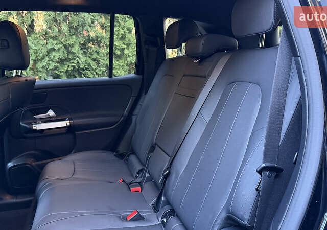 Мерседес EQB, объемом двигателя 0 л и пробегом 11 тыс. км за 33999 $, фото 23 на Automoto.ua