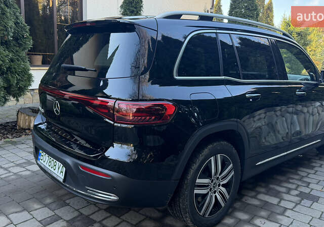 Мерседес EQB, объемом двигателя 0 л и пробегом 11 тыс. км за 33999 $, фото 7 на Automoto.ua