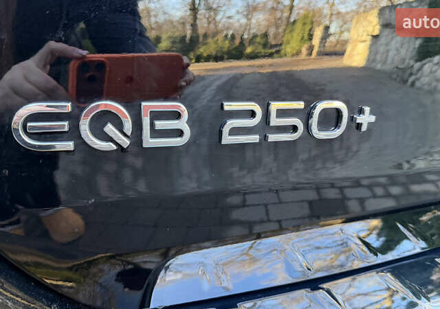 Мерседес EQB, объемом двигателя 0 л и пробегом 11 тыс. км за 33999 $, фото 16 на Automoto.ua