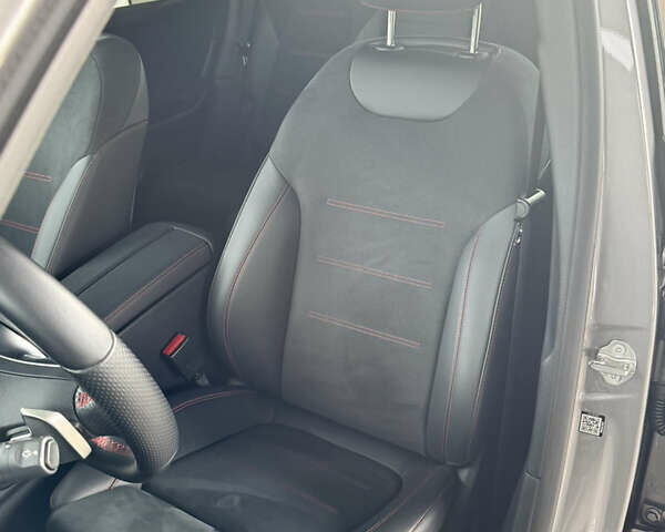 Серый Мерседес EQB, объемом двигателя 0 л и пробегом 45 тыс. км за 34500 $, фото 18 на Automoto.ua