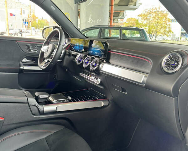 Серый Мерседес EQB, объемом двигателя 0 л и пробегом 45 тыс. км за 34500 $, фото 25 на Automoto.ua