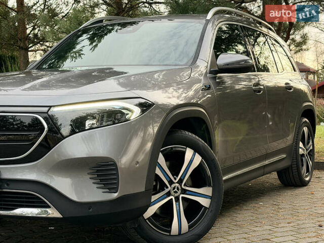 Серый Мерседес EQB, объемом двигателя 0 л и пробегом 99 тыс. км за 29990 $, фото 3 на Automoto.ua