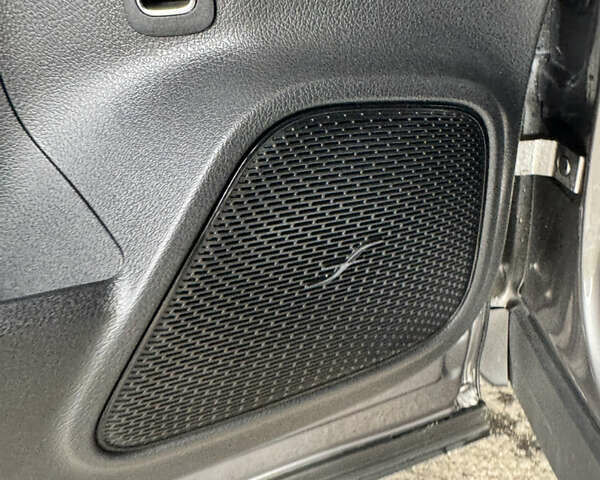 Серый Мерседес EQB, объемом двигателя 0 л и пробегом 45 тыс. км за 34500 $, фото 13 на Automoto.ua