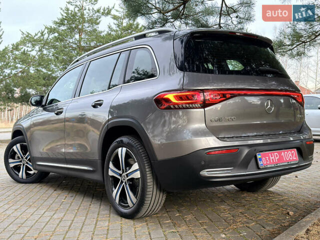 Серый Мерседес EQB, объемом двигателя 0 л и пробегом 99 тыс. км за 29990 $, фото 11 на Automoto.ua