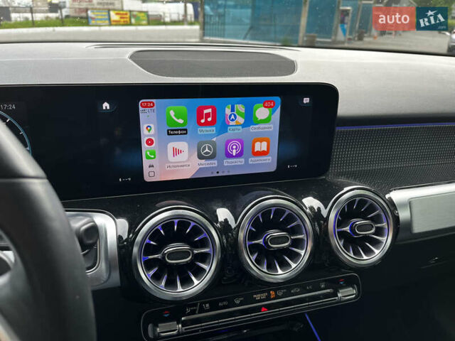 Серый Мерседес EQB, объемом двигателя 0 л и пробегом 41 тыс. км за 34500 $, фото 17 на Automoto.ua