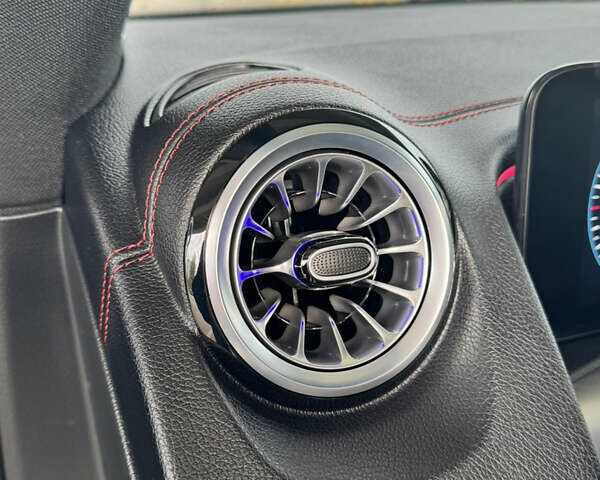 Серый Мерседес EQB, объемом двигателя 0 л и пробегом 45 тыс. км за 34500 $, фото 15 на Automoto.ua