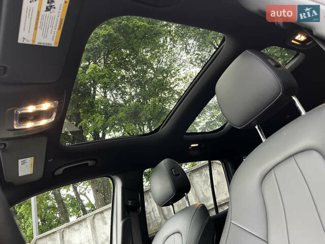 Серый Мерседес EQB, объемом двигателя 0 л и пробегом 41 тыс. км за 34500 $, фото 12 на Automoto.ua