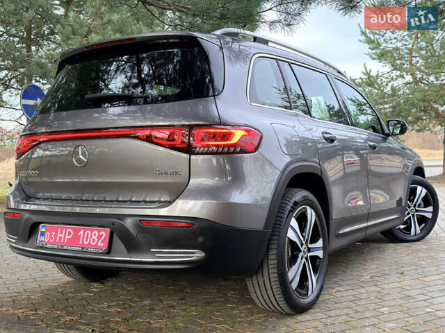 Серый Мерседес EQB, объемом двигателя 0 л и пробегом 99 тыс. км за 29990 $, фото 12 на Automoto.ua