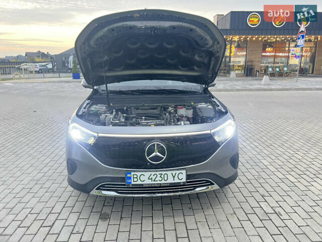 Сірий Мерседес EQB, об'ємом двигуна 0 л та пробігом 18 тис. км за 37000 $, фото 23 на Automoto.ua