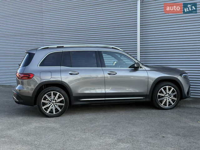 Мерседес EQB 2025 у Рівному на Automoto.ua Сірий Мерседес EQB, об'ємом двигуна 0 л та пробігом 15 тис. км за 39500 $, фото 22 на Automoto.ua