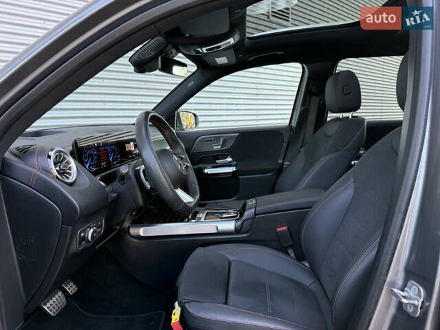 Мерседес EQB 2025 у Рівному на Automoto.ua Сірий Мерседес EQB, об'ємом двигуна 0 л та пробігом 15 тис. км за 39500 $, фото 82 на Automoto.ua