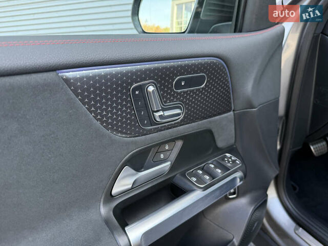 Мерседес EQB 2025 у Рівному на Automoto.ua Сірий Мерседес EQB, об'ємом двигуна 0 л та пробігом 15 тис. км за 39500 $, фото 88 на Automoto.ua
