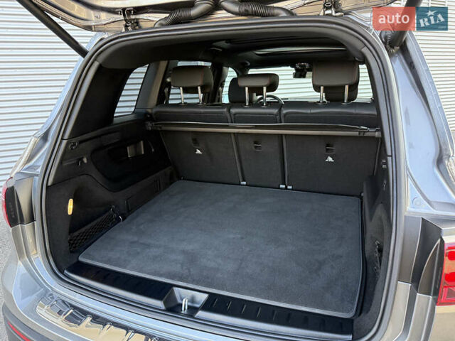 Мерседес EQB 2025 у Рівному на Automoto.ua Сірий Мерседес EQB, об'ємом двигуна 0 л та пробігом 15 тис. км за 39500 $, фото 62 на Automoto.ua