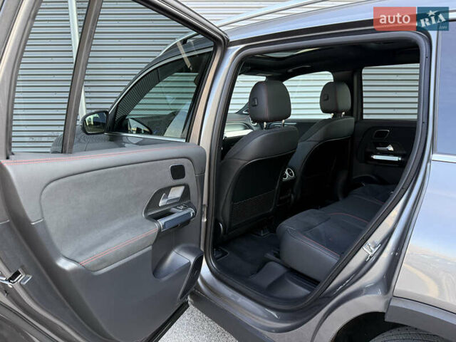 Мерседес EQB 2025 у Рівному на Automoto.ua Сірий Мерседес EQB, об'ємом двигуна 0 л та пробігом 15 тис. км за 39500 $, фото 69 на Automoto.ua