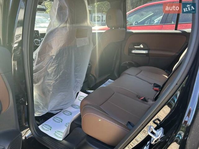 Сірий Мерседес EQB, об'ємом двигуна 0 л та пробігом 1 тис. км за 36999 $, фото 7 на Automoto.ua